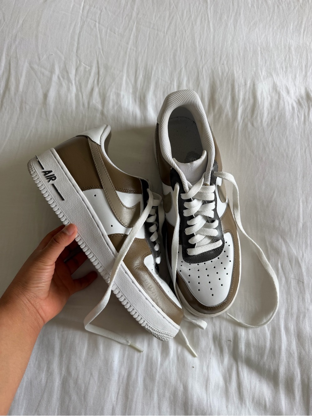 Nike custom Low-Top Sneakers in White and Brown
